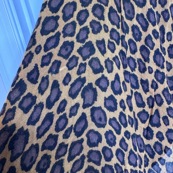 Leopard Print Long Scarf or Shawl - Picture 5 of 8
